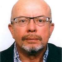 Dr. Wojtek Rappak